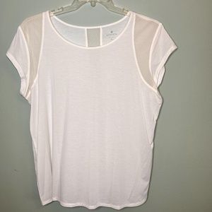Athleta Active Top White Size XL Mesh details